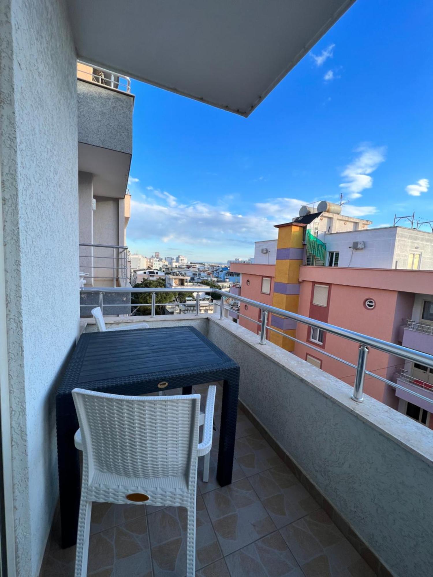 Lunasol Seaside Apartments Durrës Kültér fotó